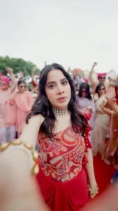 Urfi Javed Height